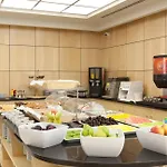 Alif Avenidas Hotel 4*