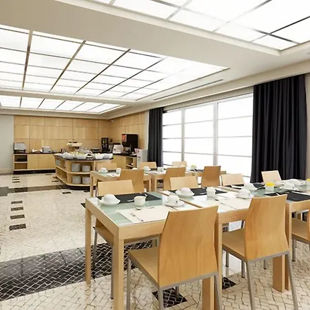 Alif Avenidas Hotel Lisbona