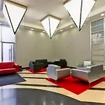 Szálloda Alif Avenidas 4*